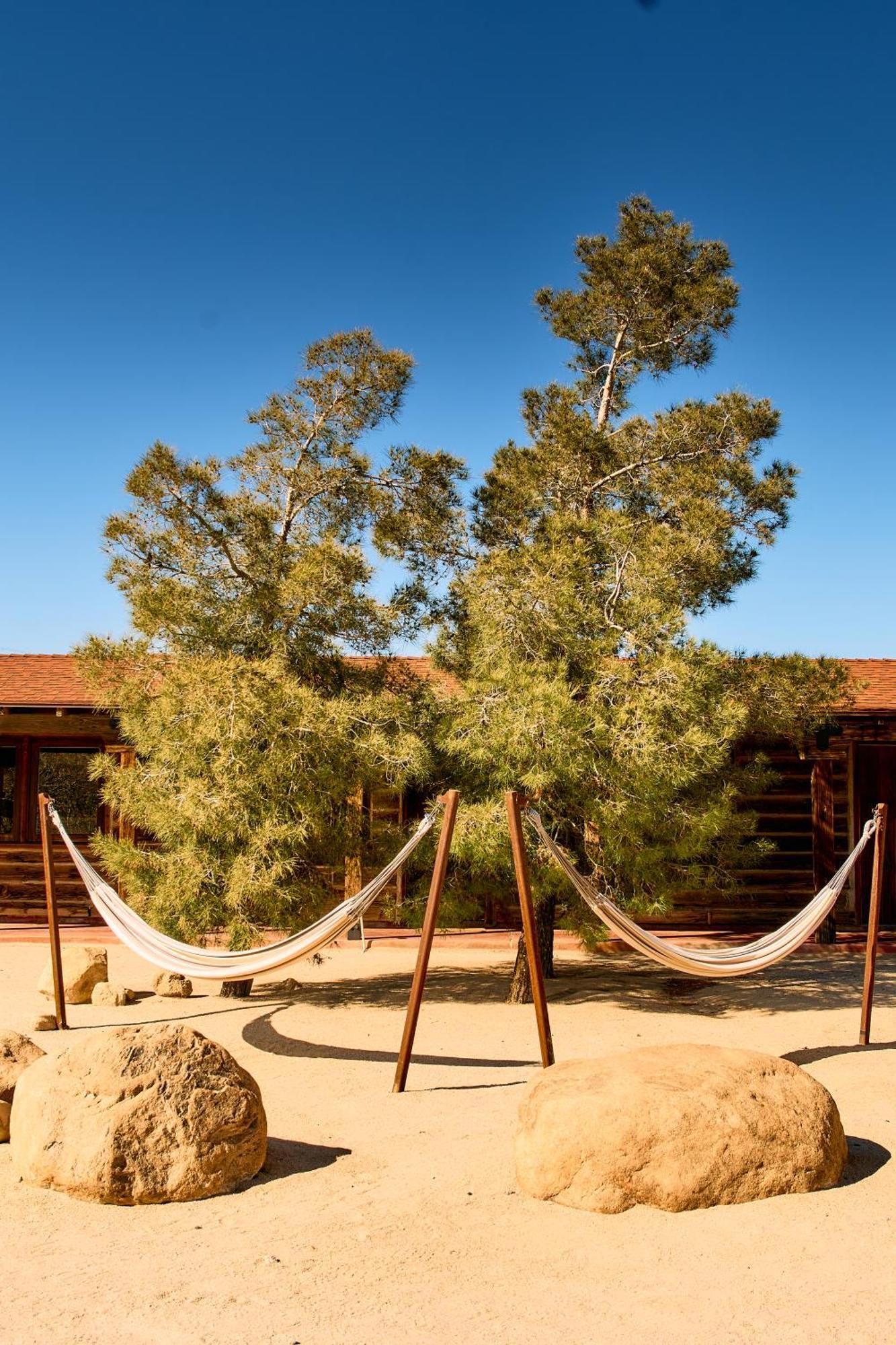 Pioneertown Motel מראה חיצוני תמונה